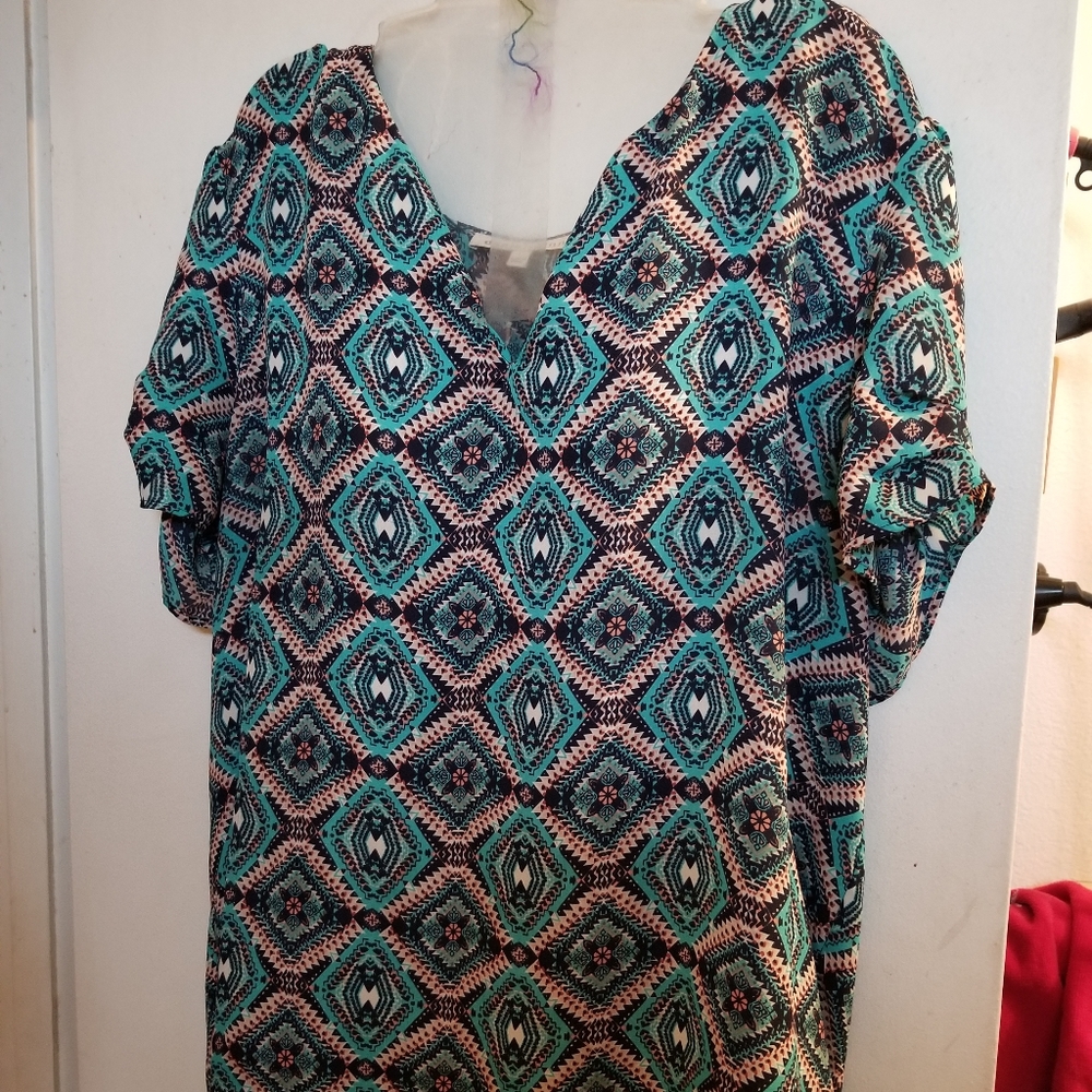 Billowy blouse***Last chance New year cleanout - going to donate***
